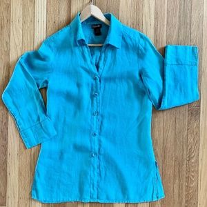 Rafaella light Green linen long sleeve button top. Women’s size 8